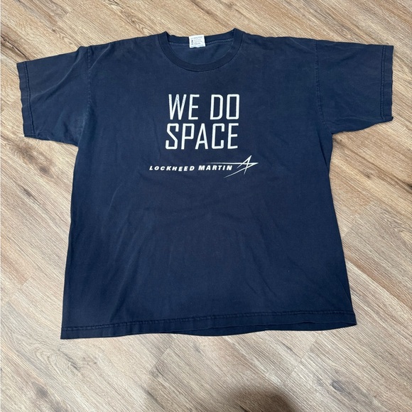 Vintage We Do Space Lockheed Martin T-shirt